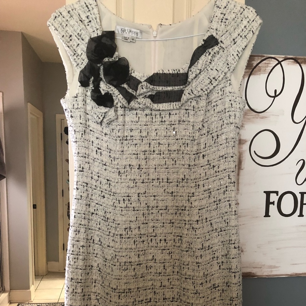 Kay Unger New York dress